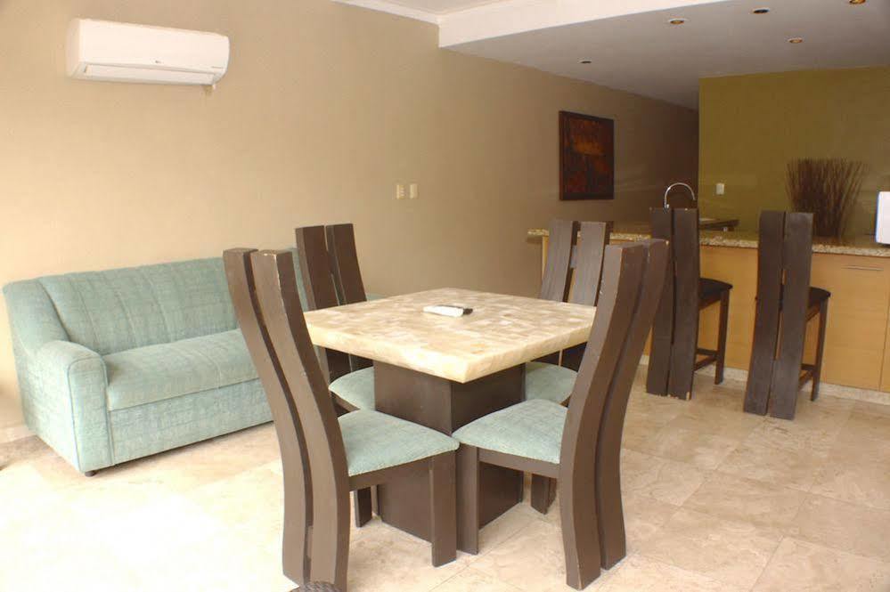 פלאייה דל כרמן Ocean Plaza Condos מראה חיצוני תמונה