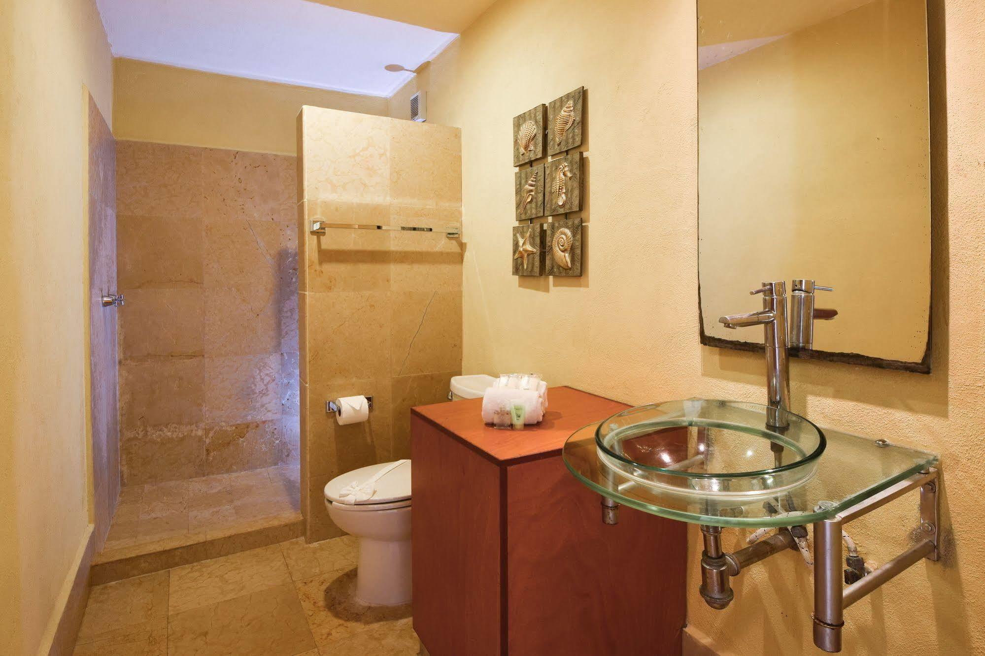 פלאייה דל כרמן Ocean Plaza Condos מראה חיצוני תמונה